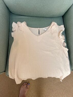 BiBi Soft Cream Ruffle-Sleeve Cotton Gauze Top